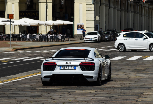 Audi R8 V10 Plus 2015