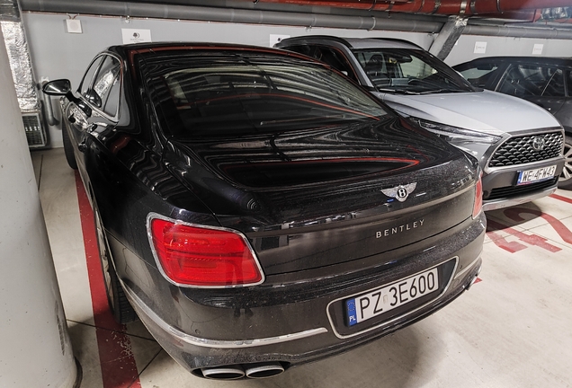 Bentley Flying Spur V8 2021 First Edition