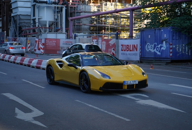 Ferrari 488 Spider