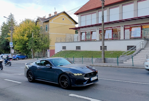 Ford Mustang Dark Horse 2024