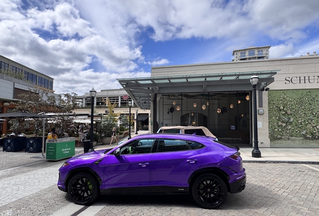 Lamborghini Urus S