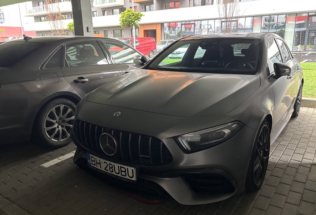 Mercedes-AMG A 45 S W177