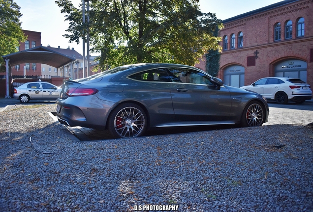 Mercedes-AMG C 63 S Coupé C205