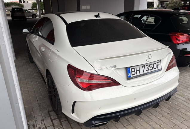 Mercedes-Benz CLA 45 AMG C117