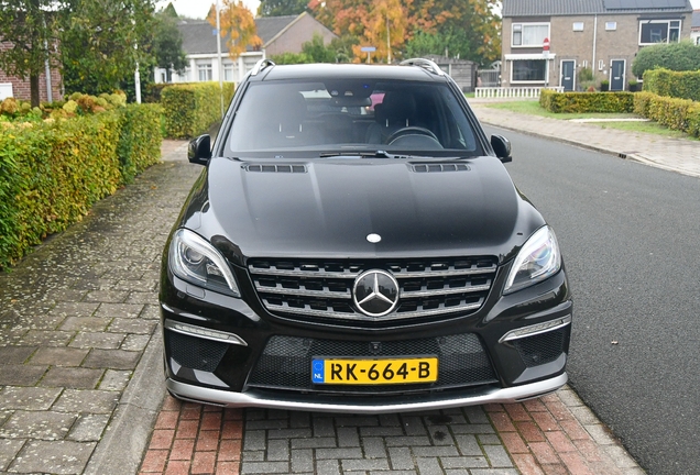 Mercedes-Benz ML 63 AMG W166