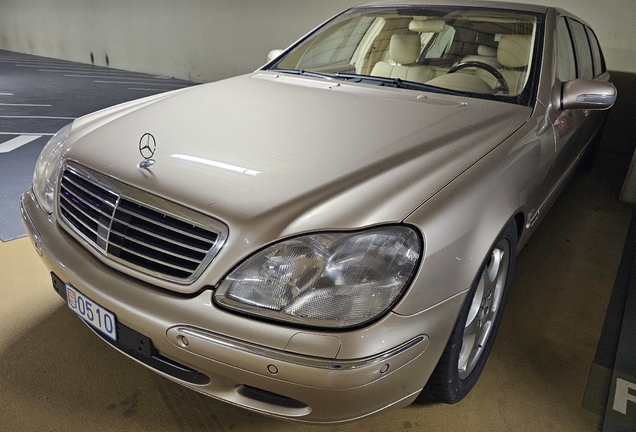 Mercedes-Benz S 600 Pullman