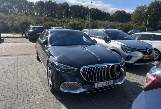 Mercedes-Maybach S 680 X223