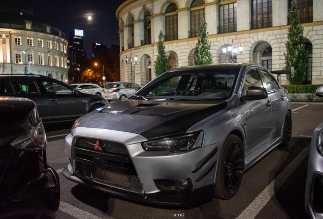 Mitsubishi Lancer Evolution X