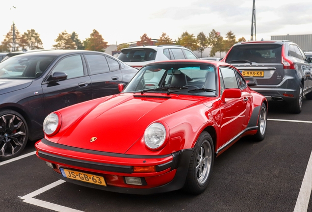 Porsche 930 Turbo