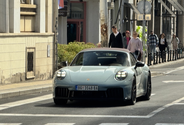 Porsche 992 Carrera 4 GTS Cabriolet MkII