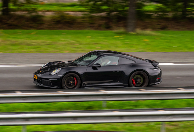 Porsche 992 Carrera GTS MkII