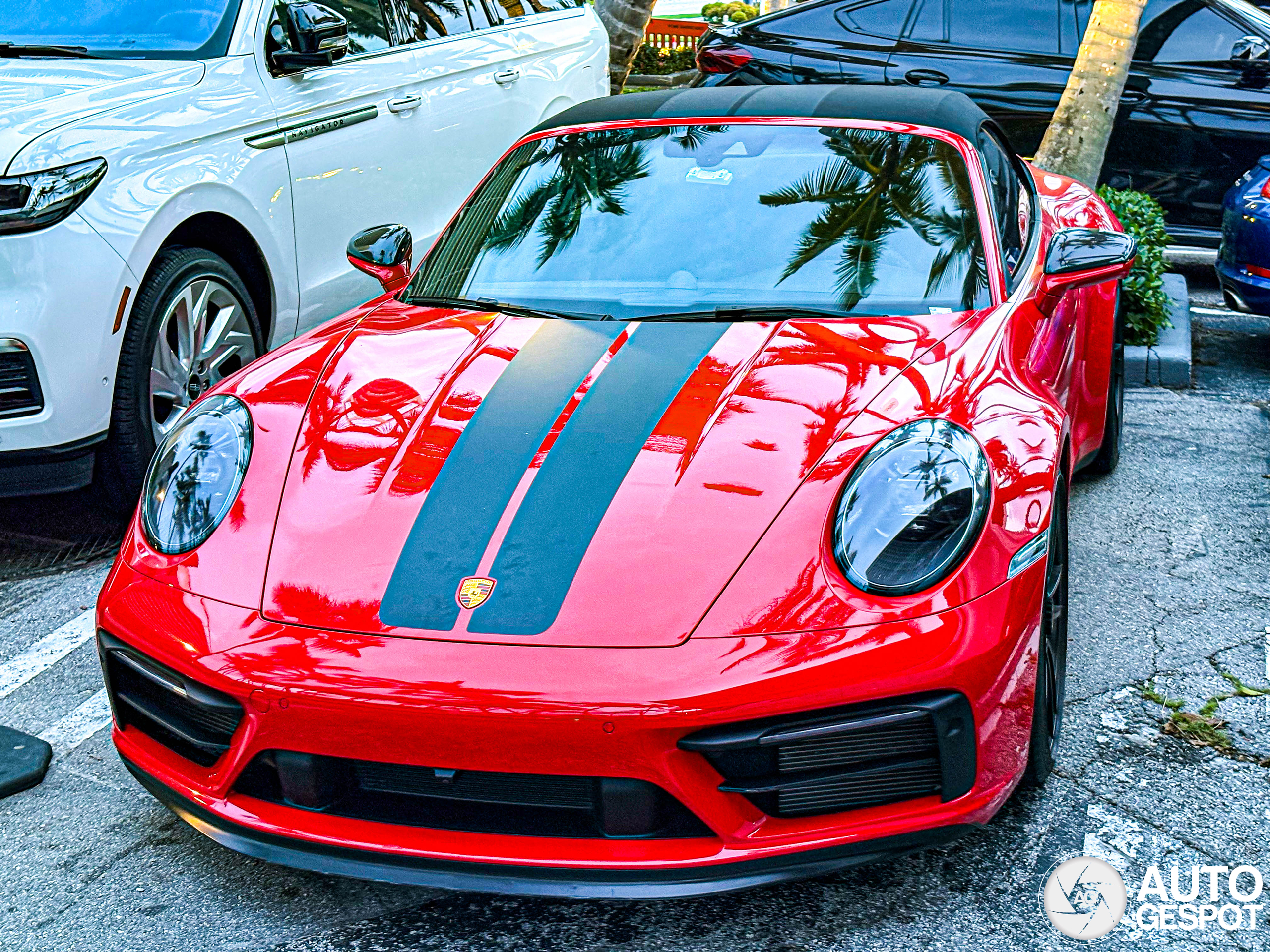 Porsche 992 Carrera 4 GTS Cabriolet MkI