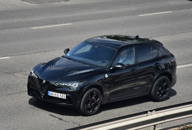 Alfa Romeo Stelvio Quadrifoglio 2023