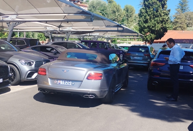 Bentley Continental GTC V8