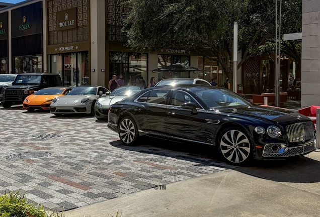 Bentley Flying Spur V8 Azure