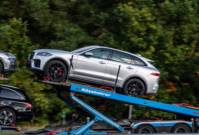 Jaguar F-Pace SVR