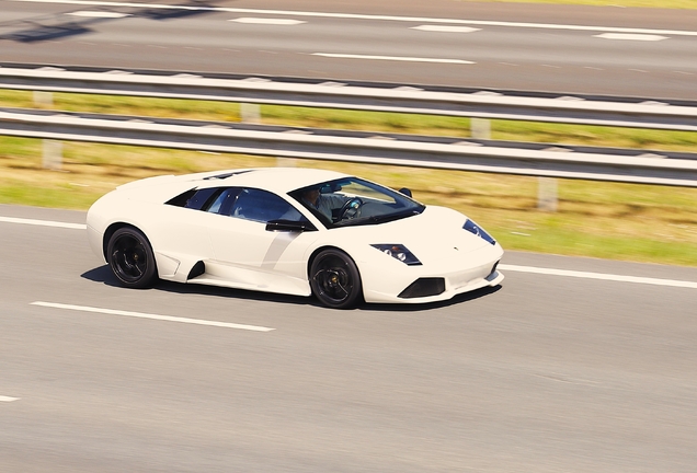 Lamborghini Murciélago LP640