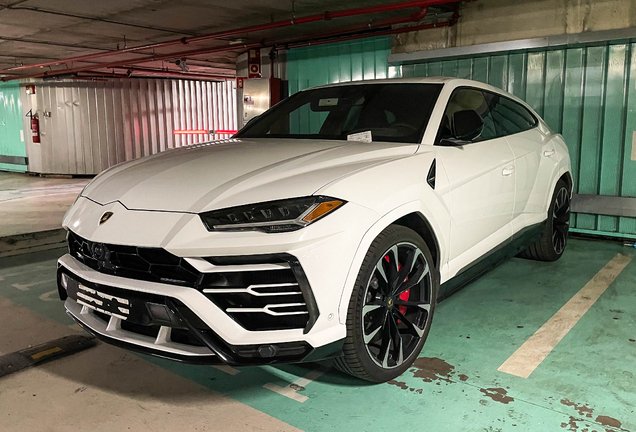 Lamborghini Urus