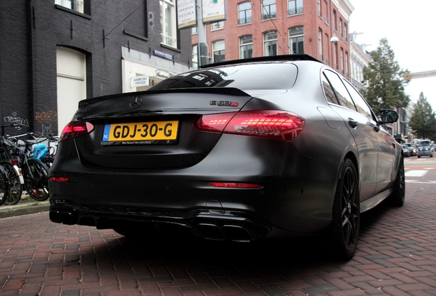 Mercedes-AMG E 63 S W213 2021