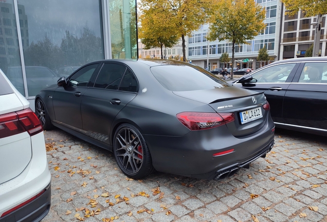 Mercedes-AMG E 63 S W213 Final Edition