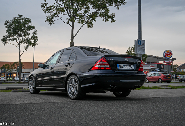 Mercedes-Benz C 55 AMG