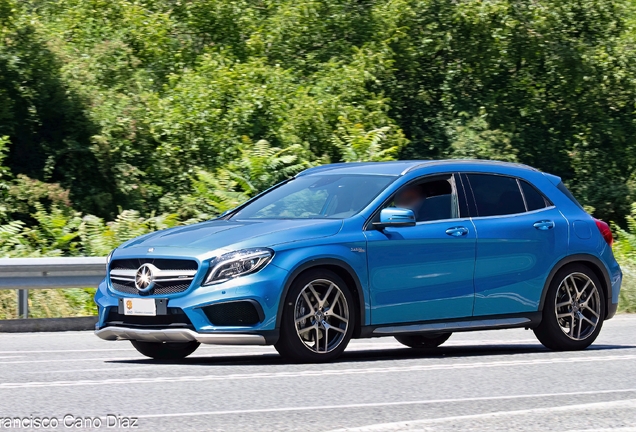 Mercedes-Benz GLA 45 AMG X156