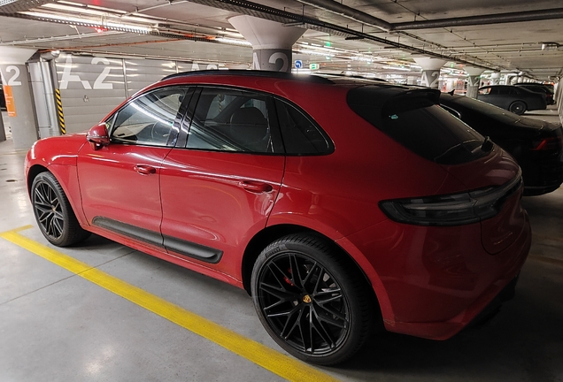 Porsche 95B Macan GTS MkIII