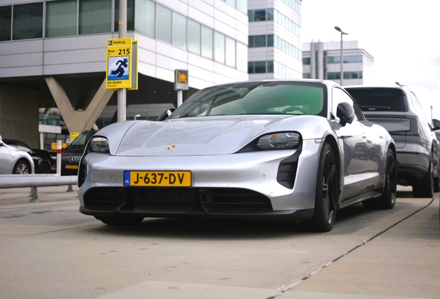 Porsche Taycan Turbo S MkI