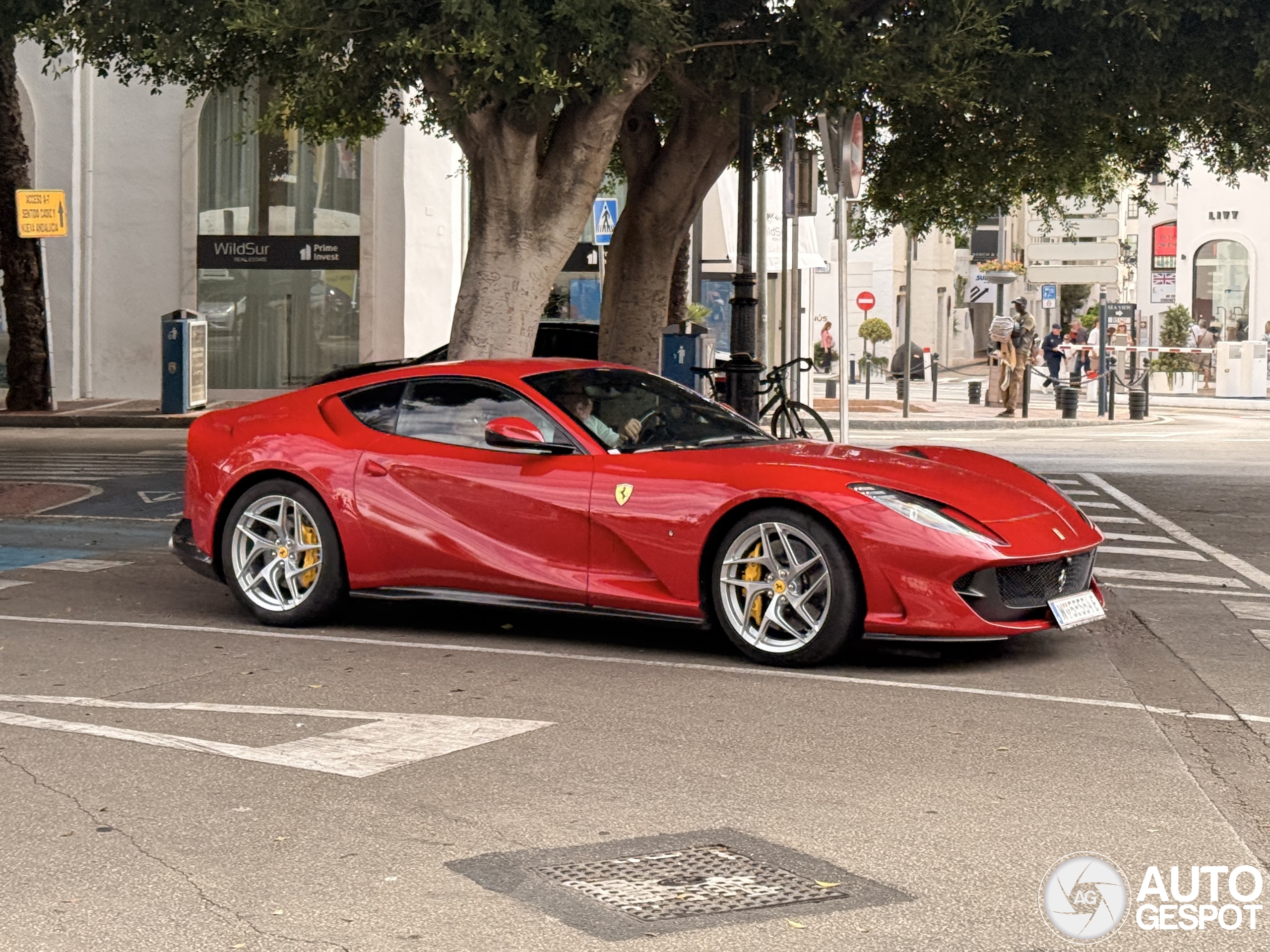 Ferrari 812 Superfast