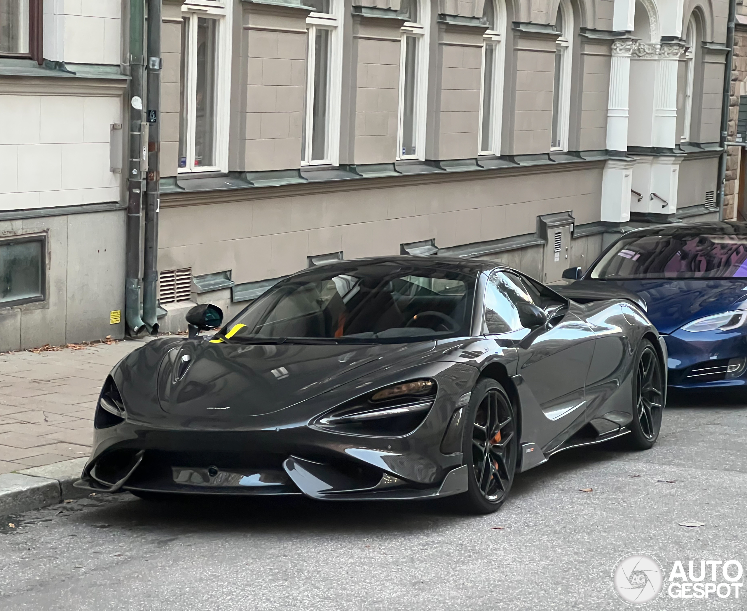 McLaren 765LT Spider