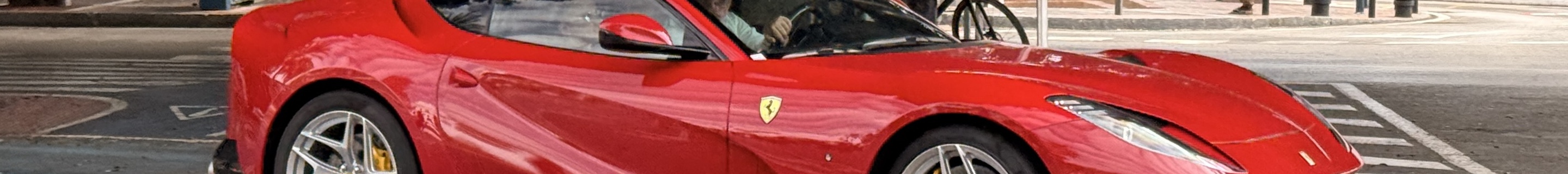 Ferrari 812 Superfast