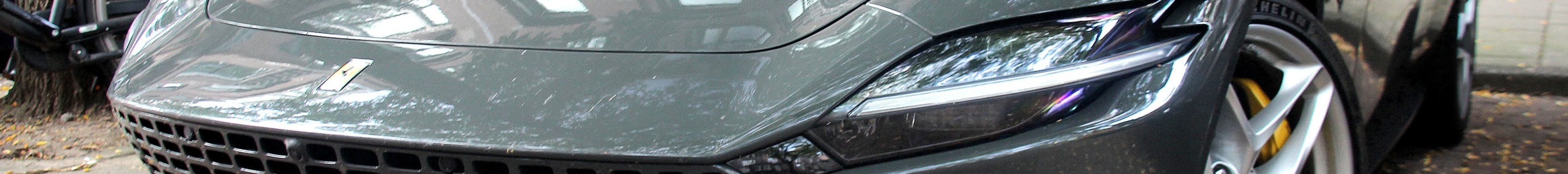Ferrari Roma Spider