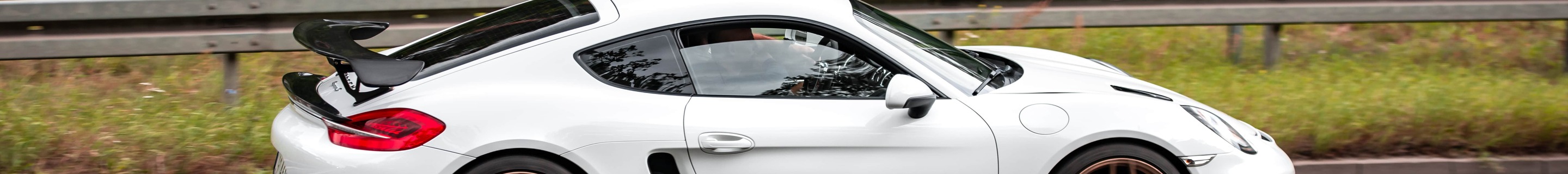 Porsche 981 Cayman S