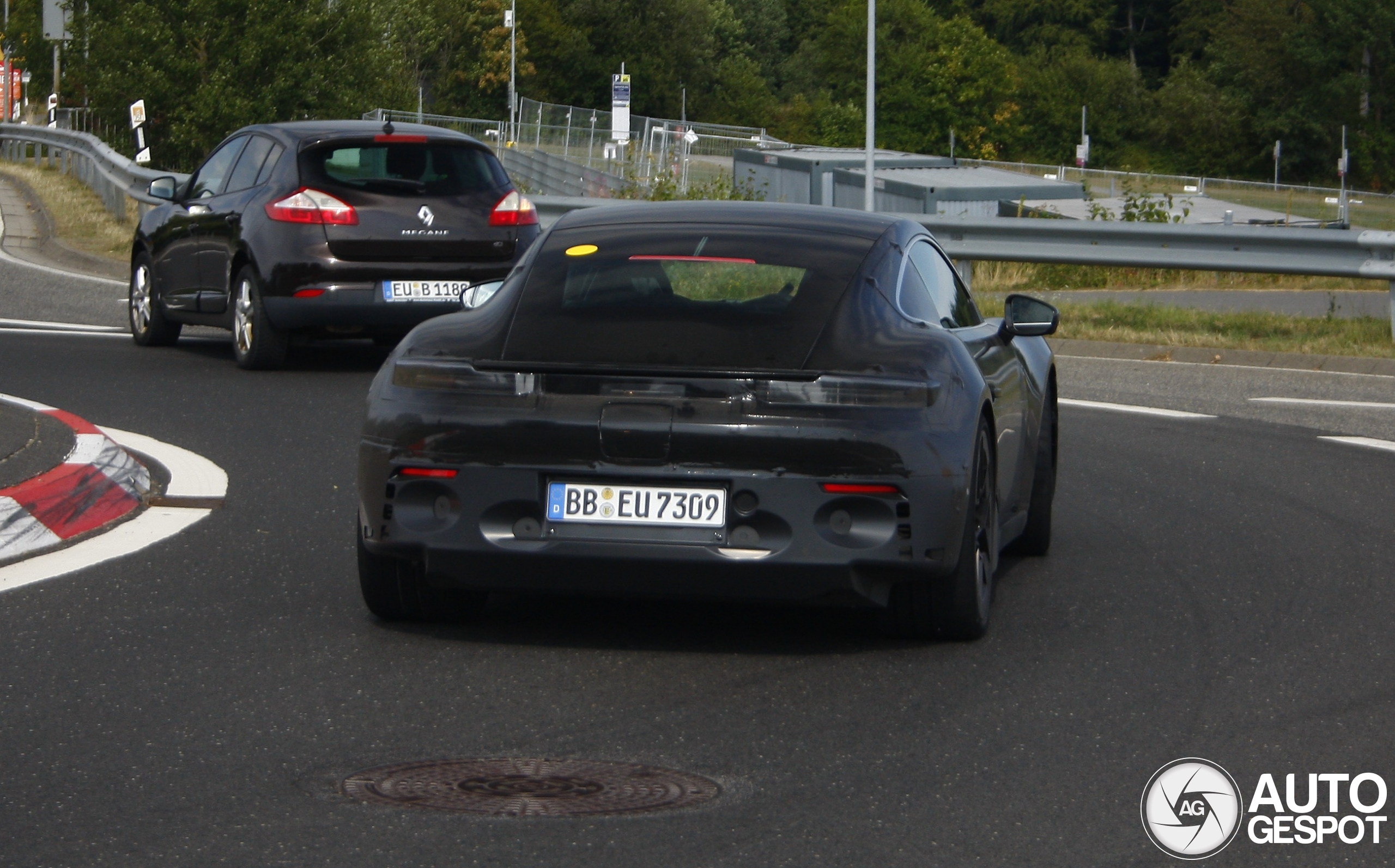 Porsche 718 Cayman EV