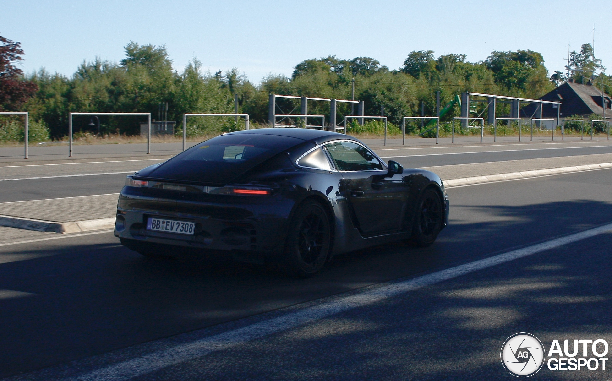 Porsche 718 Cayman EV