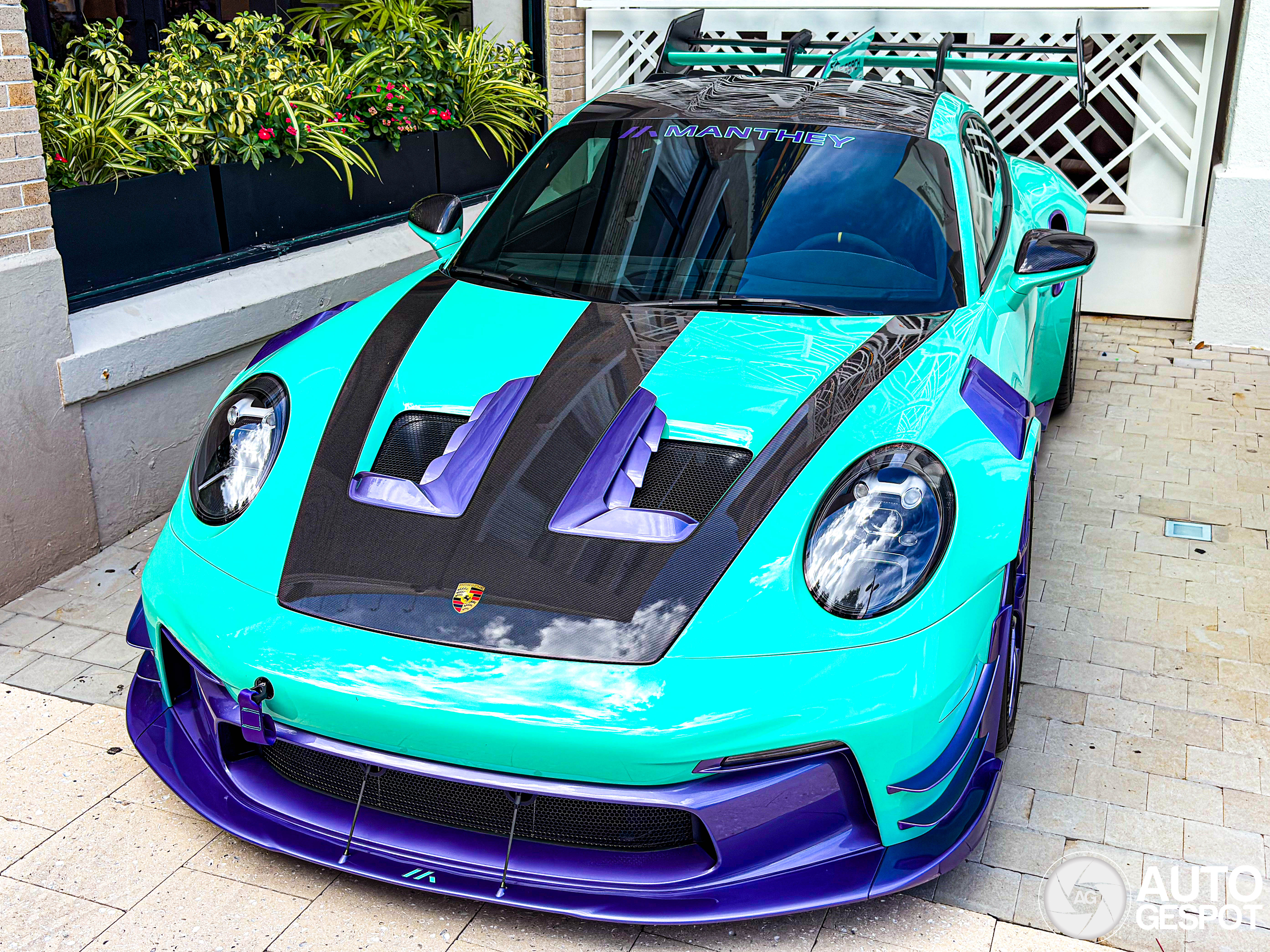 Porsche 992 GT3 RS MkI Weissach Package Manthey Racing