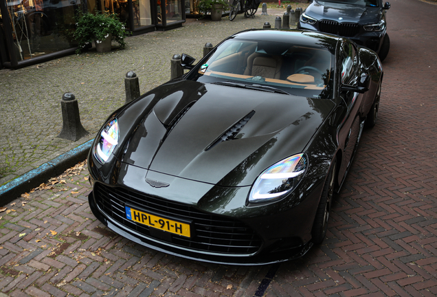 Aston Martin Vanquish 2025