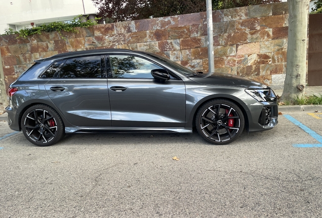 Audi RS3 Sportback 8Y