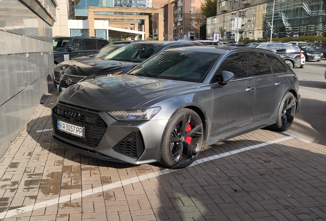 Audi RS6 Avant C8