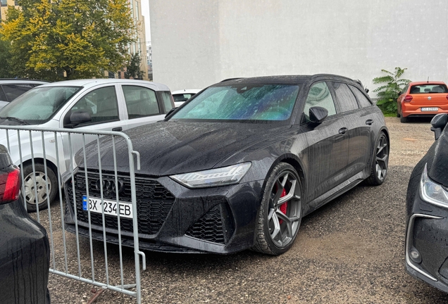 Audi RS6 Avant C8