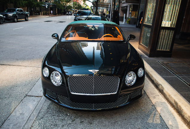 Bentley Continental GTC 2012