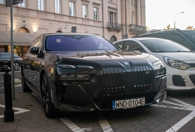 BMW M760e xDrive
