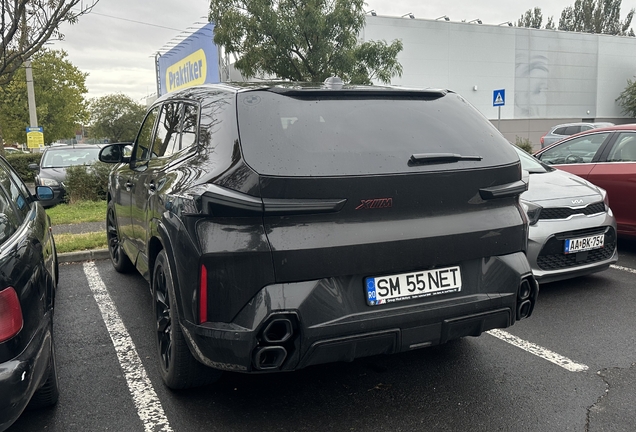 BMW XM G09 Label Red