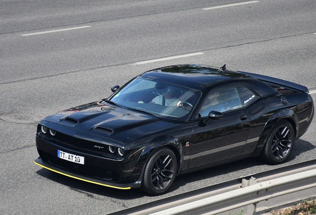 Dodge Challenger SRT 392 2015 Widebody