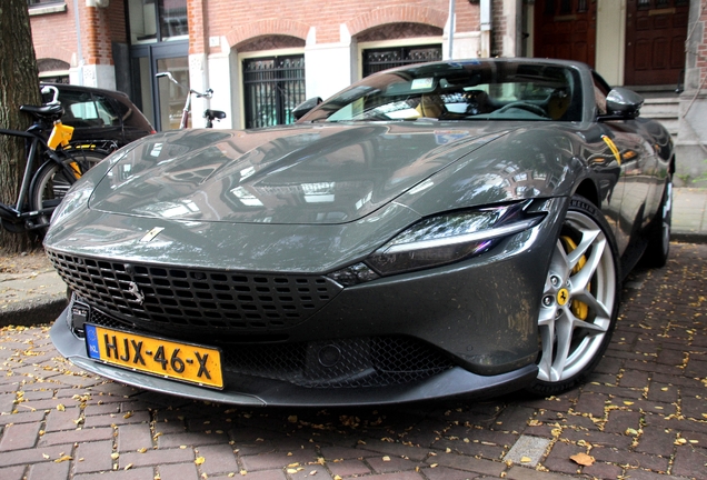 Ferrari Roma Spider