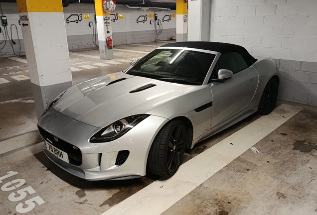 Jaguar F-TYPE S Convertible