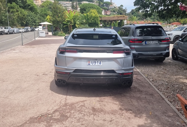 Lamborghini Urus Performante