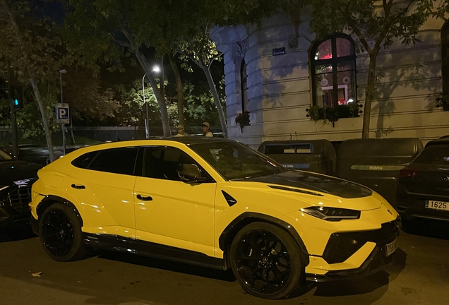 Lamborghini Urus Performante