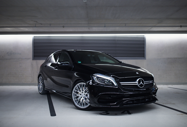 Mercedes-AMG A 45 W176 2015