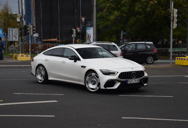 Mercedes-AMG GT 63 S X290